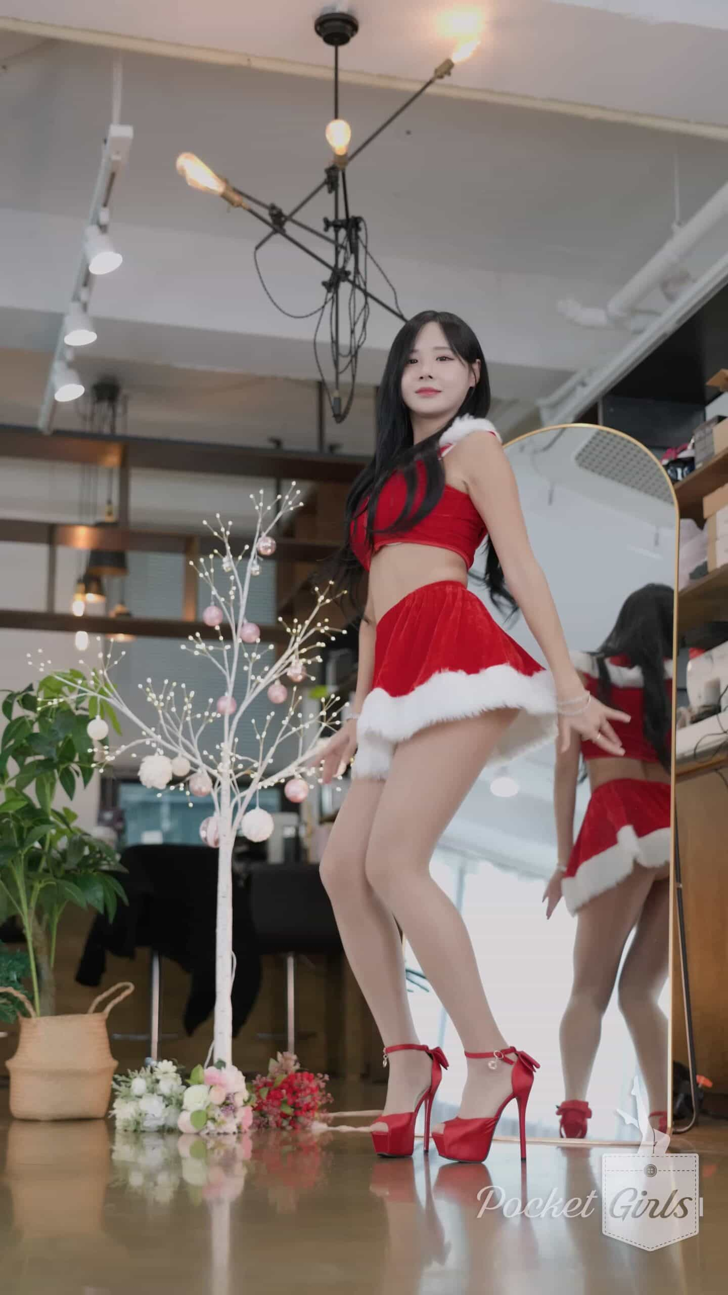 Enchanting Santa Girl Dance, Habin, Pocket Girls, 하빈, 포켓걸스 – #00355插图1